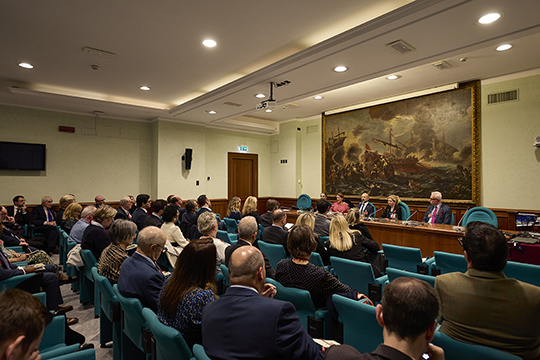 Conferenza 2025 – Churchill trionfa a&nbsp;Roma